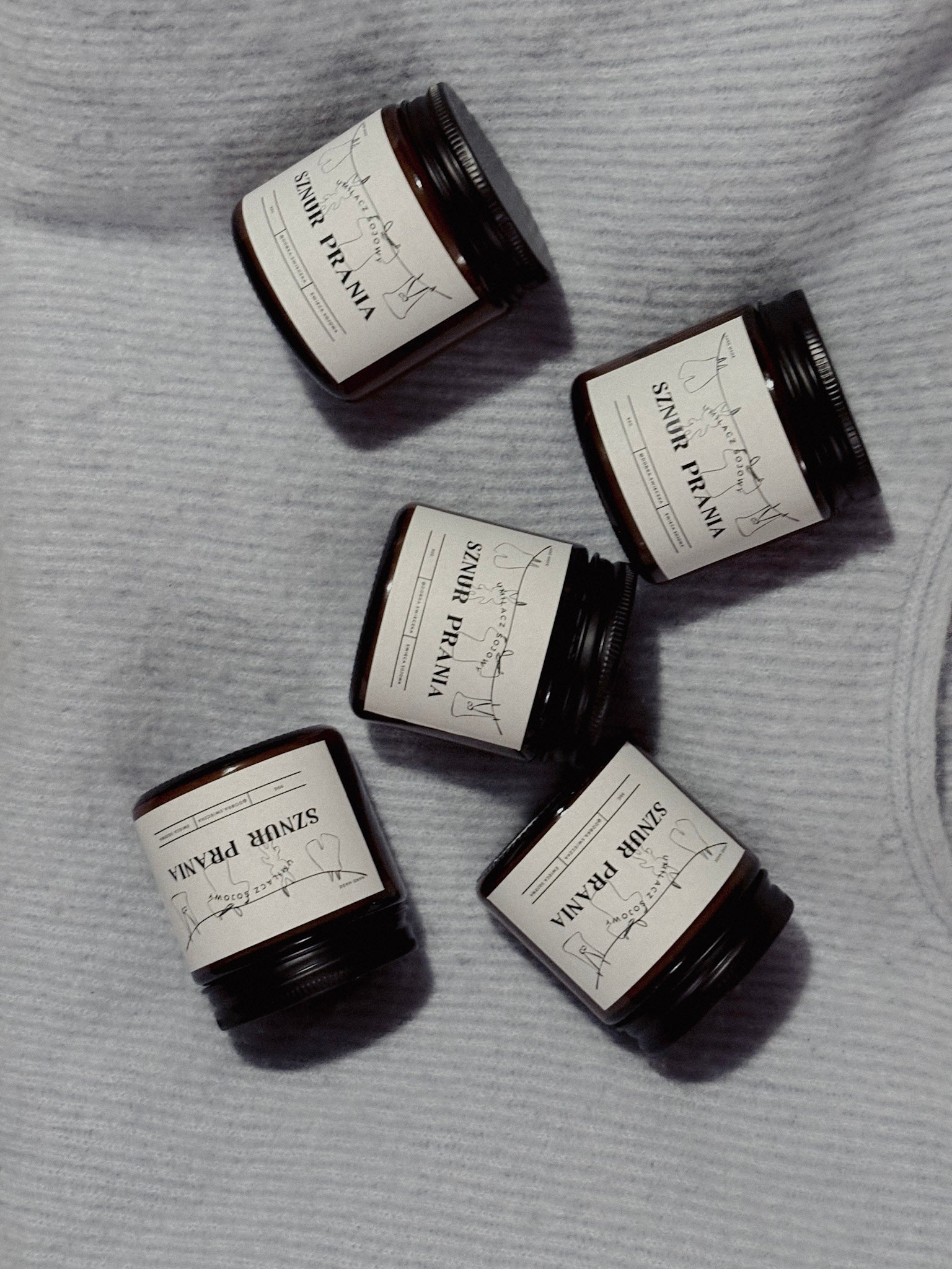 Dobra świeczka sojowa "Sznur prania"